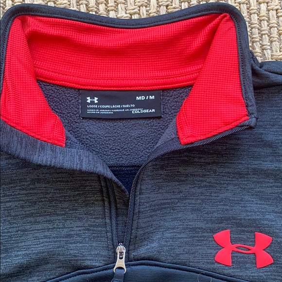 Under Armour Sweater - Picture 2 of 2